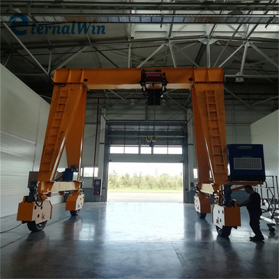 8 Ton Lifting Capacity Spider Crawler Crane with Max Working Radius of 8.6m and Jib Length of 9.6 Meters